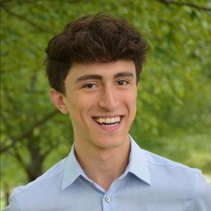 Meet your Posher, Zachary